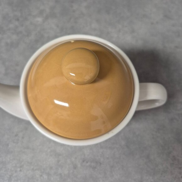 Tim Hortons's Collectible 20 oz Teapot (#2) - Picture 5 of 9